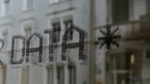 Photo by Claudio Schwarz on Unsplash